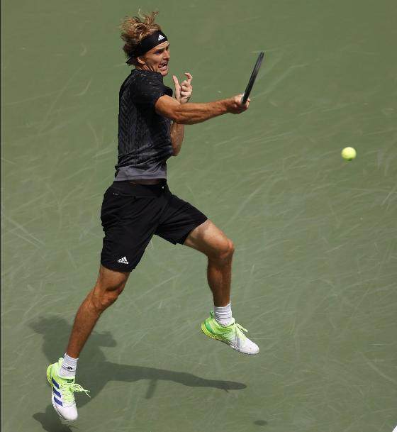 足球-兹维列夫豪取15连胜 奥运会胜德约助其脱胎换骨